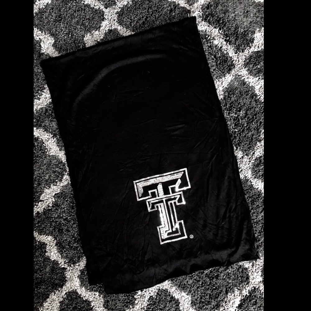 Texas Tech Scarf with sequin Double T!